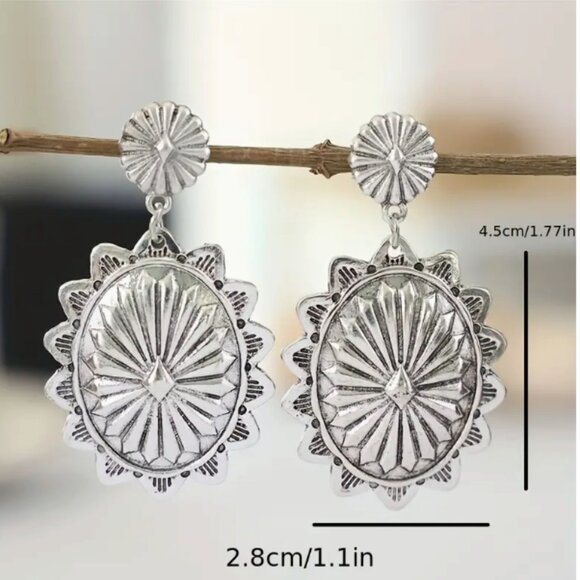Western Silver plated Vintage Style Earrings - NEW - Picture 3 of 4